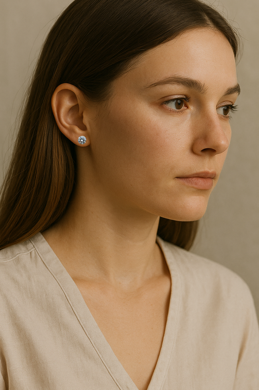 Broquel Piedra Circular Blanca Light 10K