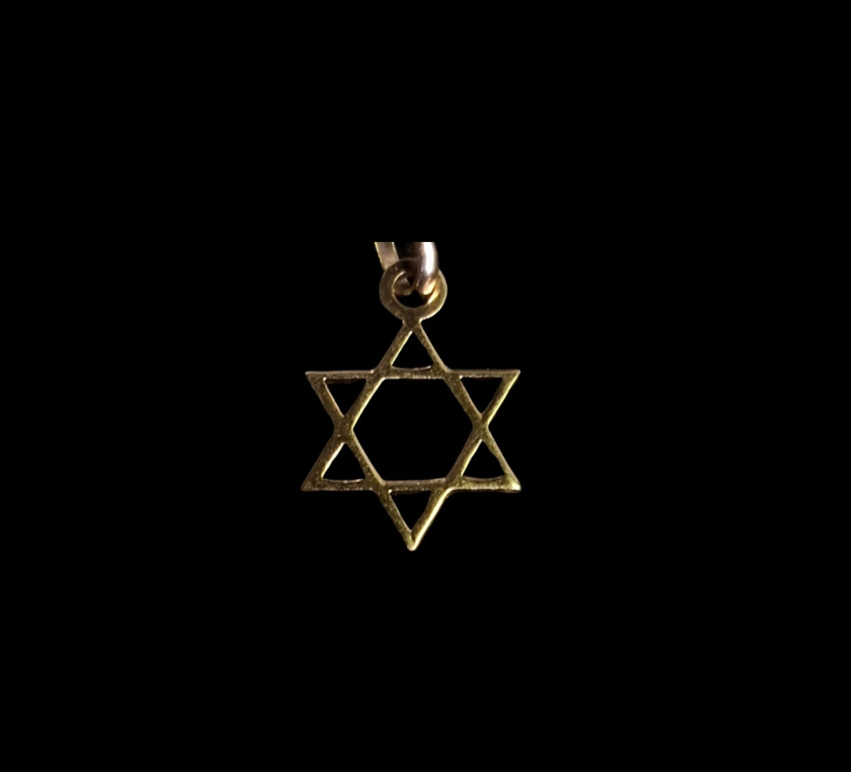 Dije Estrella de David 14K