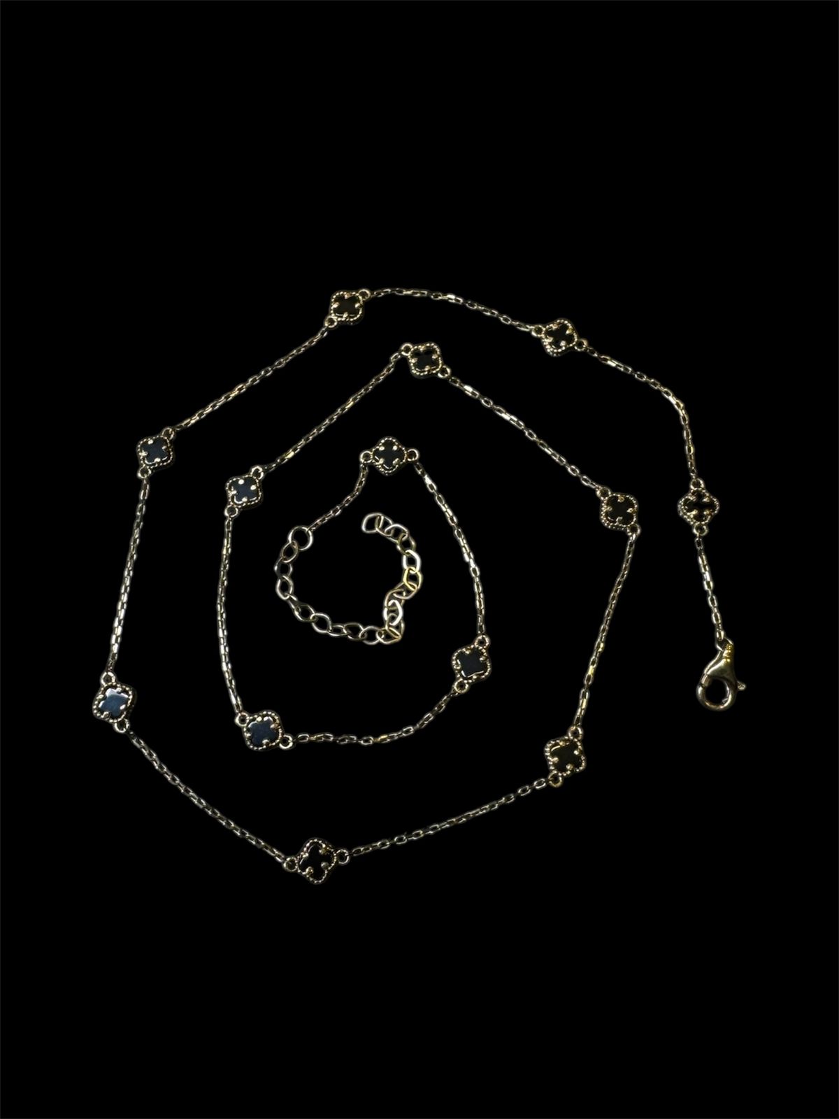 Collar de Trébol VC Dama en Oro 10k