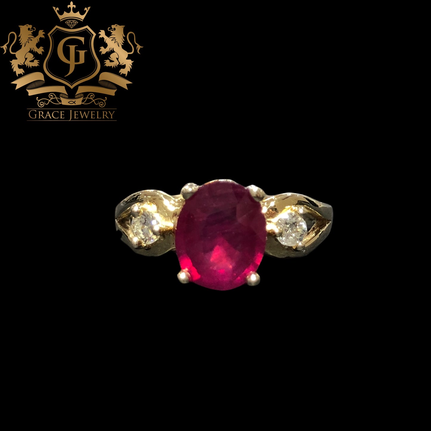 Anillo Rubí con Diamantes Oro 14K
