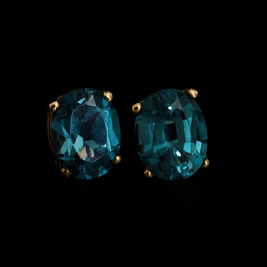 Broquel Piedra Ovalada Verde paraiba  10K