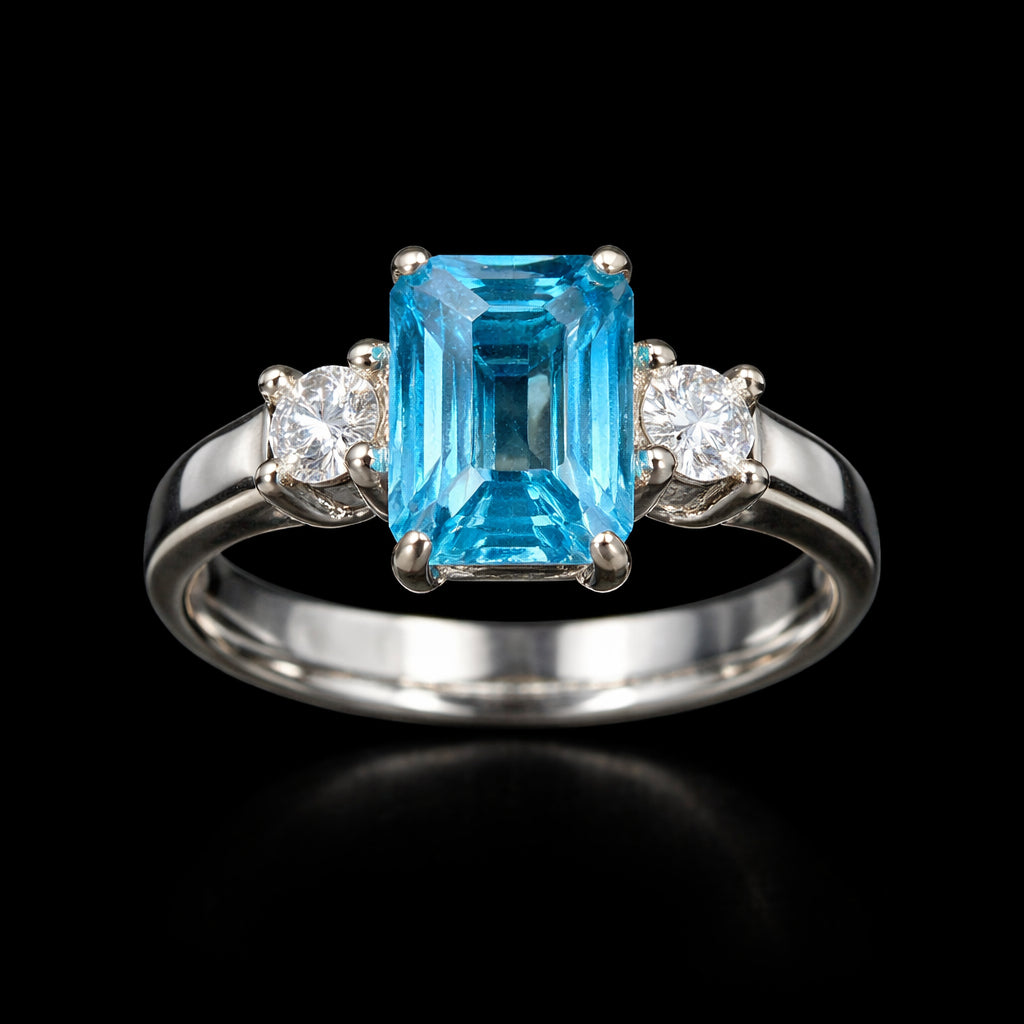 Anillo London Blue Topaz  Diamantes