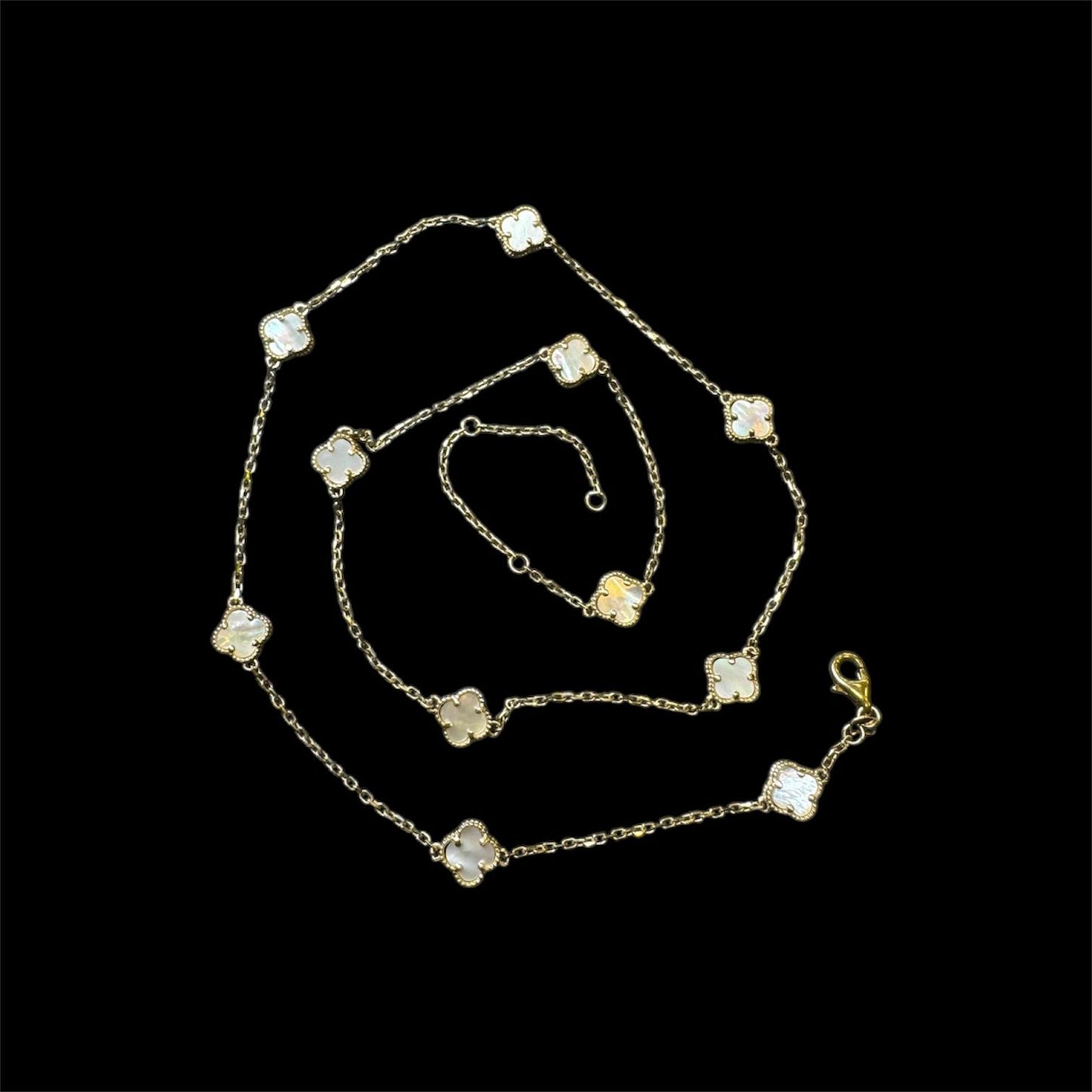 Collar de Trébol VC Dama en Oro 10k